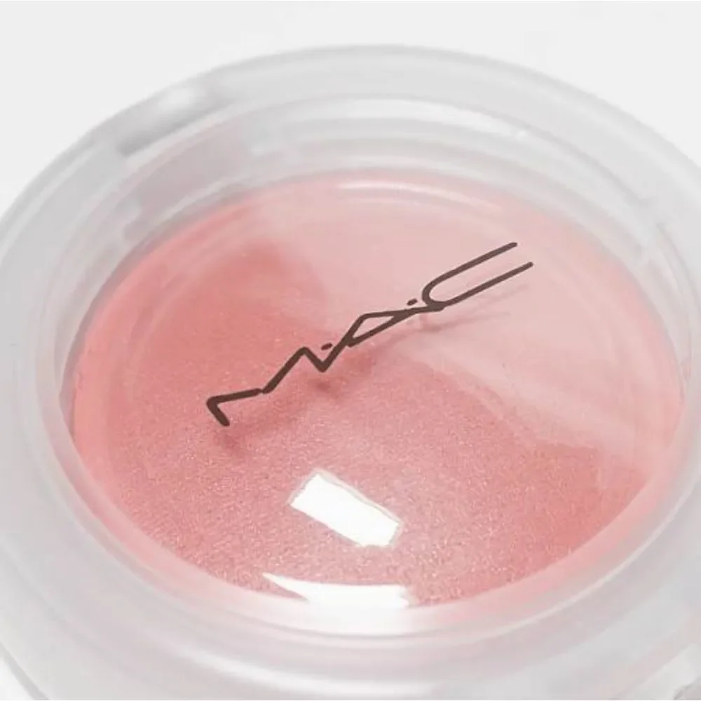 MAC Go Play Bouncy Blush in Cheer Up (Peachy Pink)